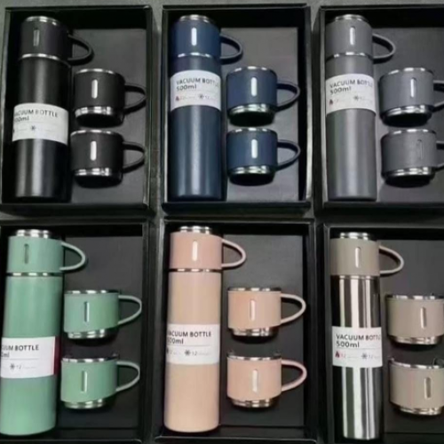 BOTELLA TERMICA CON 2 TAZAS DE CAFE (24 UND X CAJA)